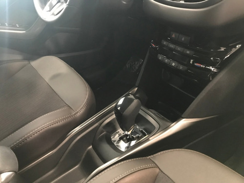 Imagen 13 de 15 de Peugeot 2008 1.6 Allure *en Stock