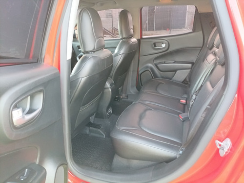 Imagen 10 de 13 de Fiat Toro 2.0 Tdi Freedom 4x4 Pack Extreme