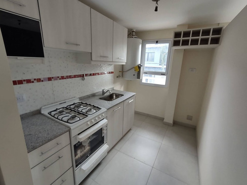 Venta Ph 2 Amb En 2do Piso Y Terraza En Villa Luro