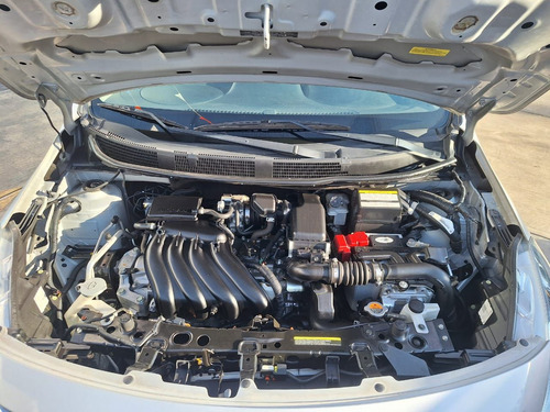 Nissan Versa 1.6 Advance At