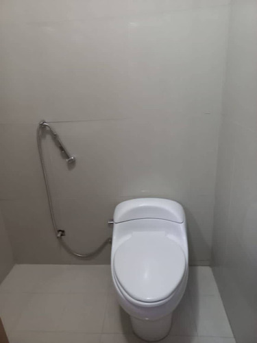 Imagen 25 de 27 de Apartamento En Los Mangos Valencia, 100% Planta Res. Alameda Daniela J