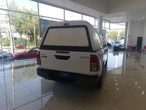 Toyota Hilux 2.8 Tdi Cabina Doble 4x4 Mt