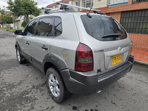 Hyundai Tucson 2.0 Gl 4x2