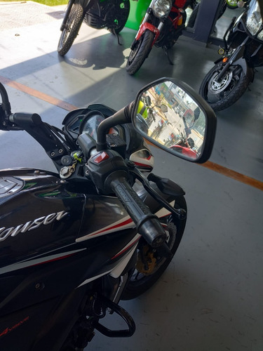 Imagen 6 de 15 de Bajaj Rouser Ns 200