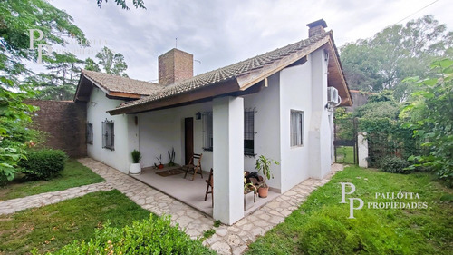 Chalet En Maschwitz Centro Con Excelente Lote
