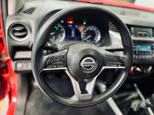 Nissan Frontier Se