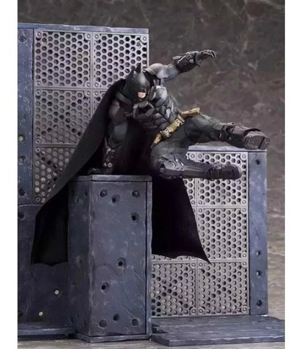 Figura De Batman Superheroe 21cm