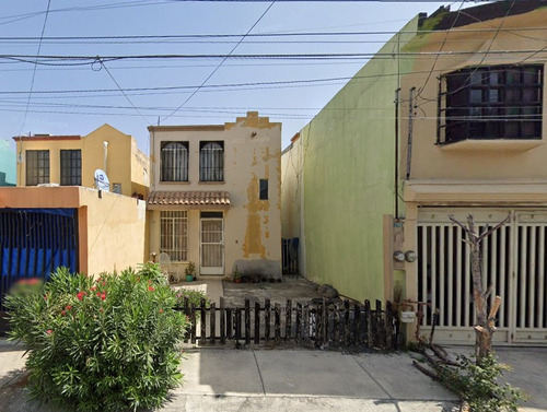 Sk01- Casa En C.azucena , Fresnos Viii, 66636 Cdad. Apodaca, N.l. (70% Debajo De Su Valor Comercial, Solo Recursos Propios)