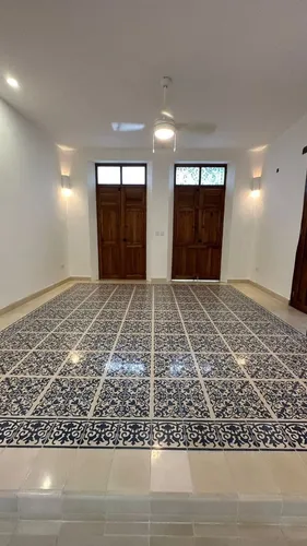 Casa(643r1 Azul) En Venta En El Centro De Mérida