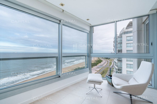 Imagen 14 de 30 de Venta De Increíble Departamento Unificado En Torre Premiun De Playa Brava - Punta Del Este Brava