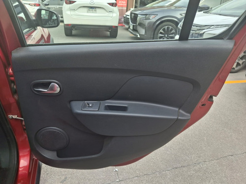 Renault Stepway 5p Intens L4/1.6 Aut