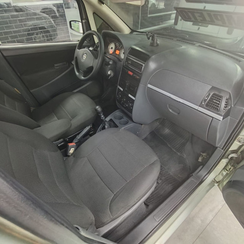 Fiat Idea Idea ELX 1.4 mpi Fire Flex 8V 5p