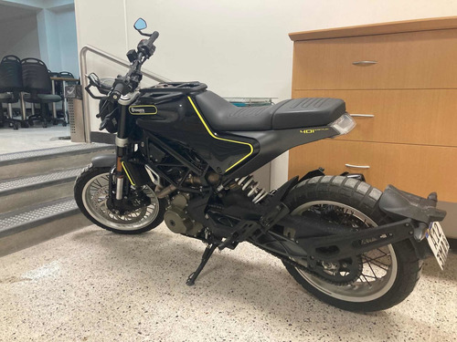 Imagen 5 de 6 de Husqvarna Svartpilen 401