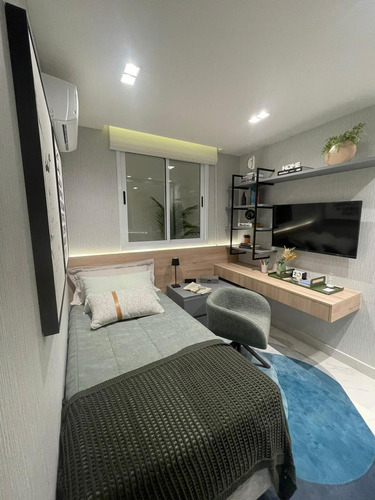 Casa Ampla E Com Bastante Espaço