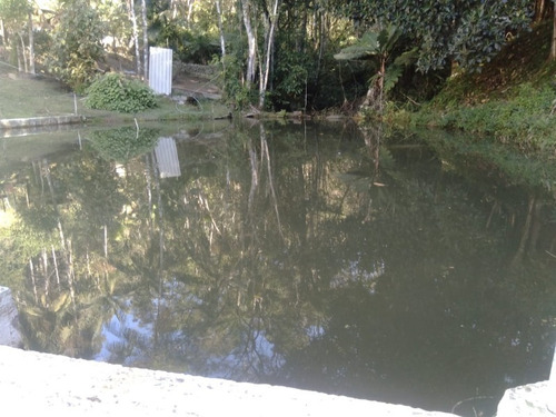 Imagem 6 de 14 de Sitio 24.600m² C/ 02 Lagos E Piscina A 6km Da Rodovia Em