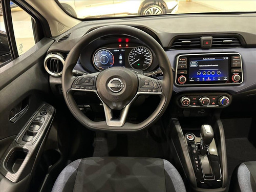 Versa 1.6 16v Flex Advance Xtronic