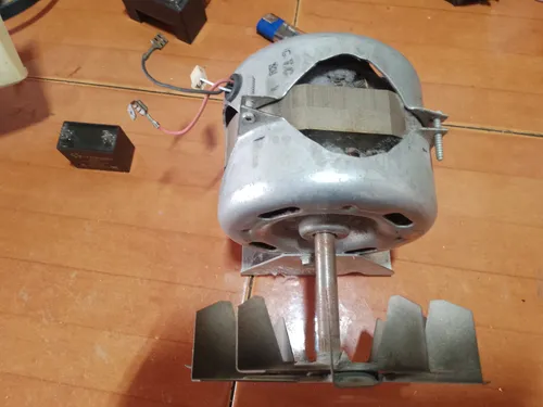 Motor Secadora Ariston (Usado)