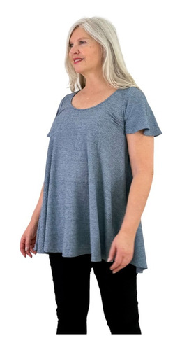 Remera Mujer Talle Grande Manga Corta Evase Lisa Gris 