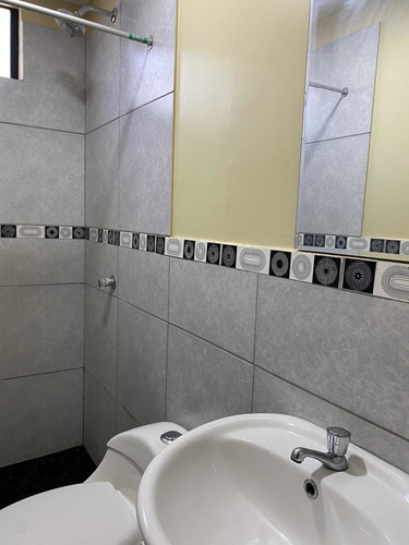 Imagen 17 de 29 de Mini Depa 30 M2 Incluye Servicios Cuadra 3 Av. La Molina - Atento Peru-2023