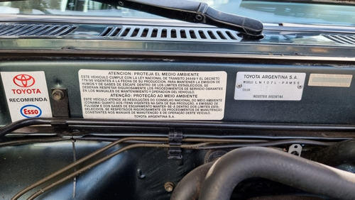 Imagen 9 de 11 de Toyota Hilux 1998 2.8 D/cab 4x4 D Sr5