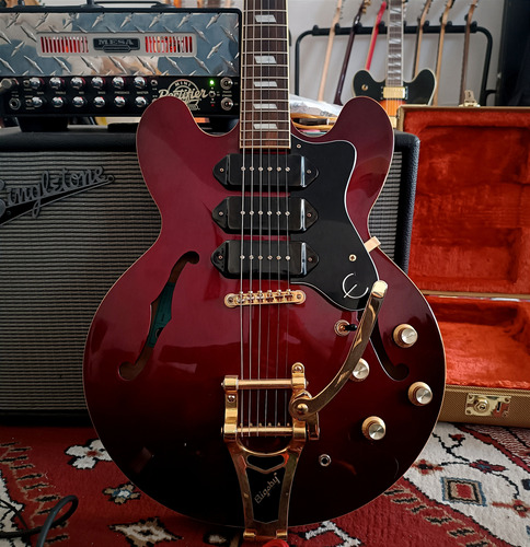 Epiphone Riviera P-93 ( Sheraton, Casino, Dot, 335) Diestro Rojo Palo De Rosa (Usado)
