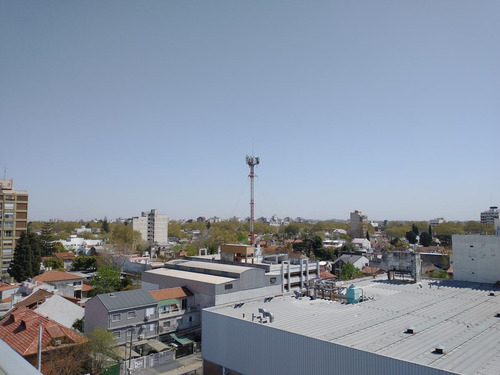 Imagen 8 de 30 de Departamento 2 Ambientes A Estrenar En Torre De Categoría - Barrio Vicente López