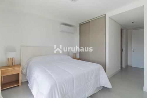 Alquiler Apartamento Tres Dormitorios Manantiales Edificio Moorea Bay