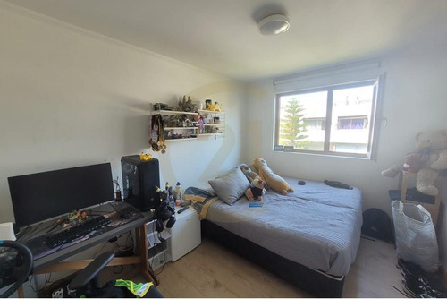 Departamento En Venta, 4 Dormitorios, Providencia