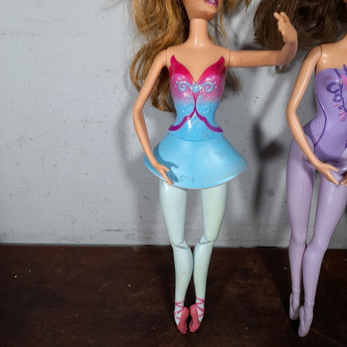 Imagem 2 de 10 de Barbie Mattel 3 Unidades, 2 Indonesia E 1 China. Como Fotos