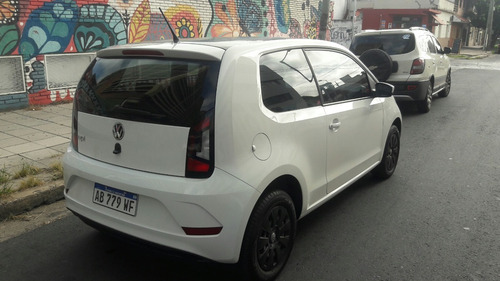 Volkswagen Up Move