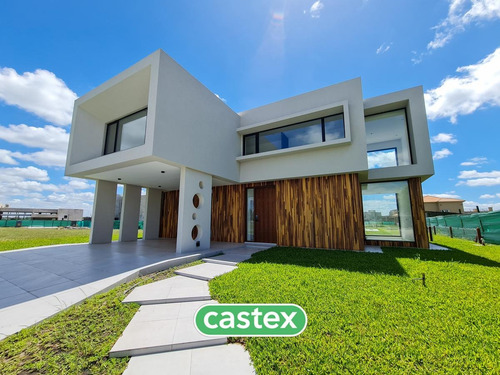 Imagen 1 de 30 de Espectacular Casa En Venta Terralagos, Canninng