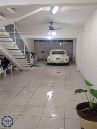 Sobrado Em São Vicente Bairro Centro - V6606