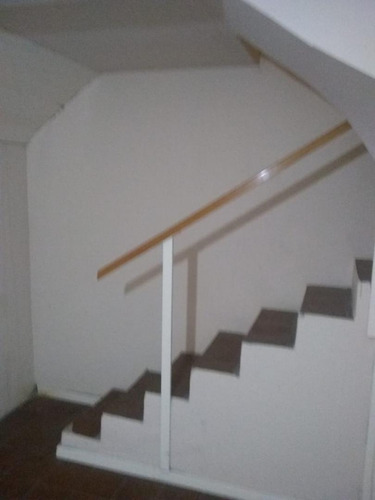 Imagen 2 de 10 de En Venta En Ciudad Jardin Local En Galeria Al Lado Bonafide Sobre Boulevard San Martin En Planta Baja 15m2, Con Baño F: 8897
