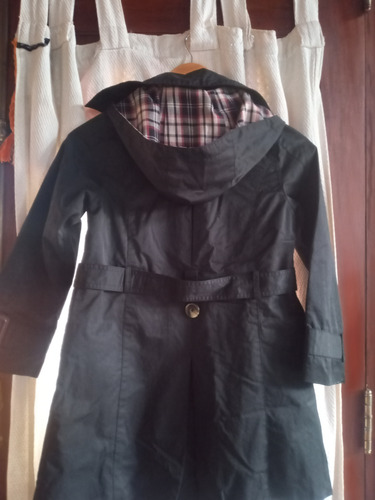 Piloto Trench Zara Kids No Rapsodia No Kosiuko (Usado)