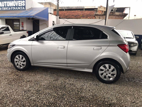 Imagem 5 de 15 de Chevrolet Onix 1.4 Mpfi Lt 8v Flex 4p Manual