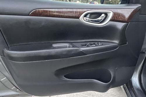 Nissan Sentra 1.8 Exclusive Navi At
