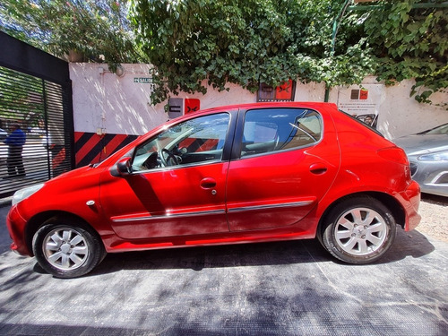 Imagen 5 de 15 de Peugeot 207 2011 1.4 Allure 75cv