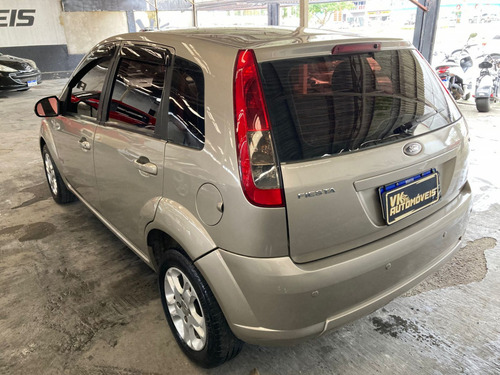 Ford Fiesta 1.6 MPI CLASS HATCH 8V FLEX 4P MANUAL