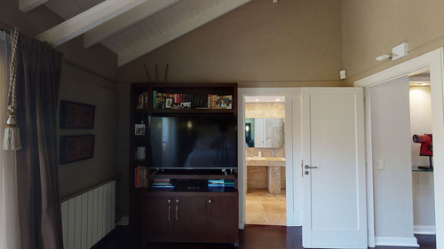Casa En Venta, Mayling Cc, 5 Ambientes