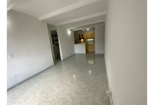 Apartamento En Venta Los Colores, Medellín