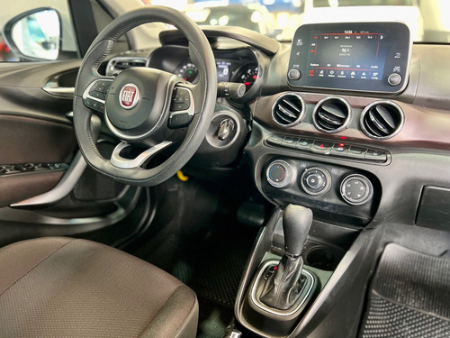 Fiat Cronos 1.8 E.TORQ FLEX PRECISION AT6