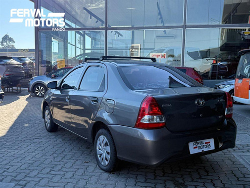 Toyota Etios X b sedan