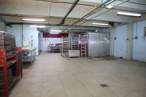 Edificio Comercial En Venta En Nezahualcoyotl