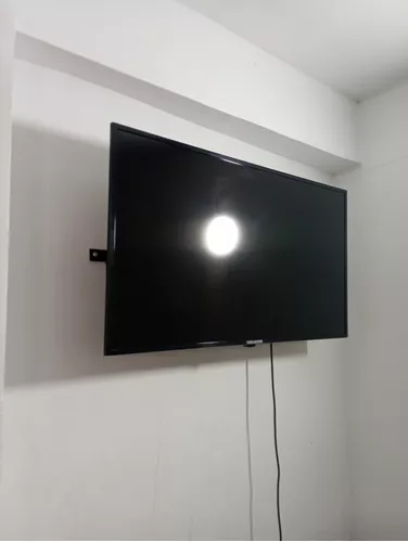 TV CHALLENGER 42 Pulgadas 105 cm 42LL30 FHD LED Smart TV