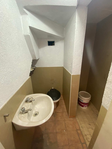 Imagen 9 de 30 de Venta Galpon Con 2departamentos Barrio San Martin