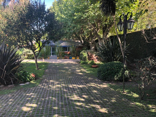 Imagen 19 de 24 de Casa - Barrio Parque Leloir