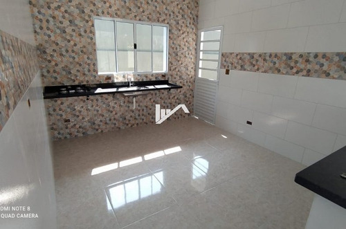 Imagem 4 de 14 de Casa Nova Com Piscina , De Esquina No Cibratel1 Rua Paviment