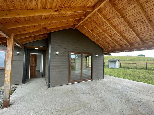 Parcela Con 2 Casas De Vende En Loteo Consolidado