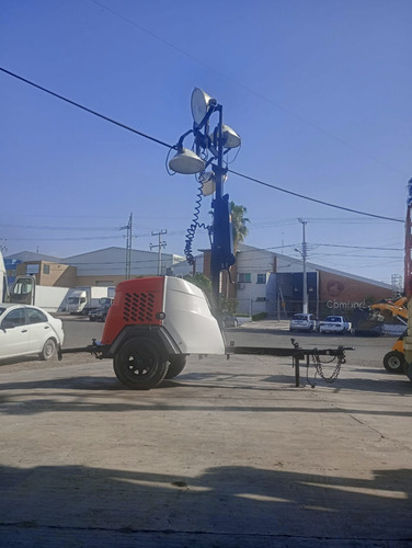 Luminaria Generac Mobile Mlt6s Año 2019 En Queretaro
