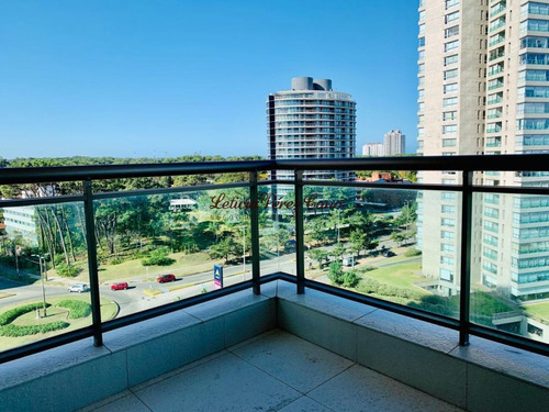 Imagen 2 de 13 de Venta Apartamento 2 Dormitorios Esquinero Sobre Roosevelt